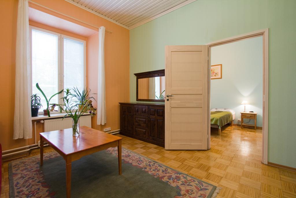 Haeska Manor Hotel Buitenkant foto