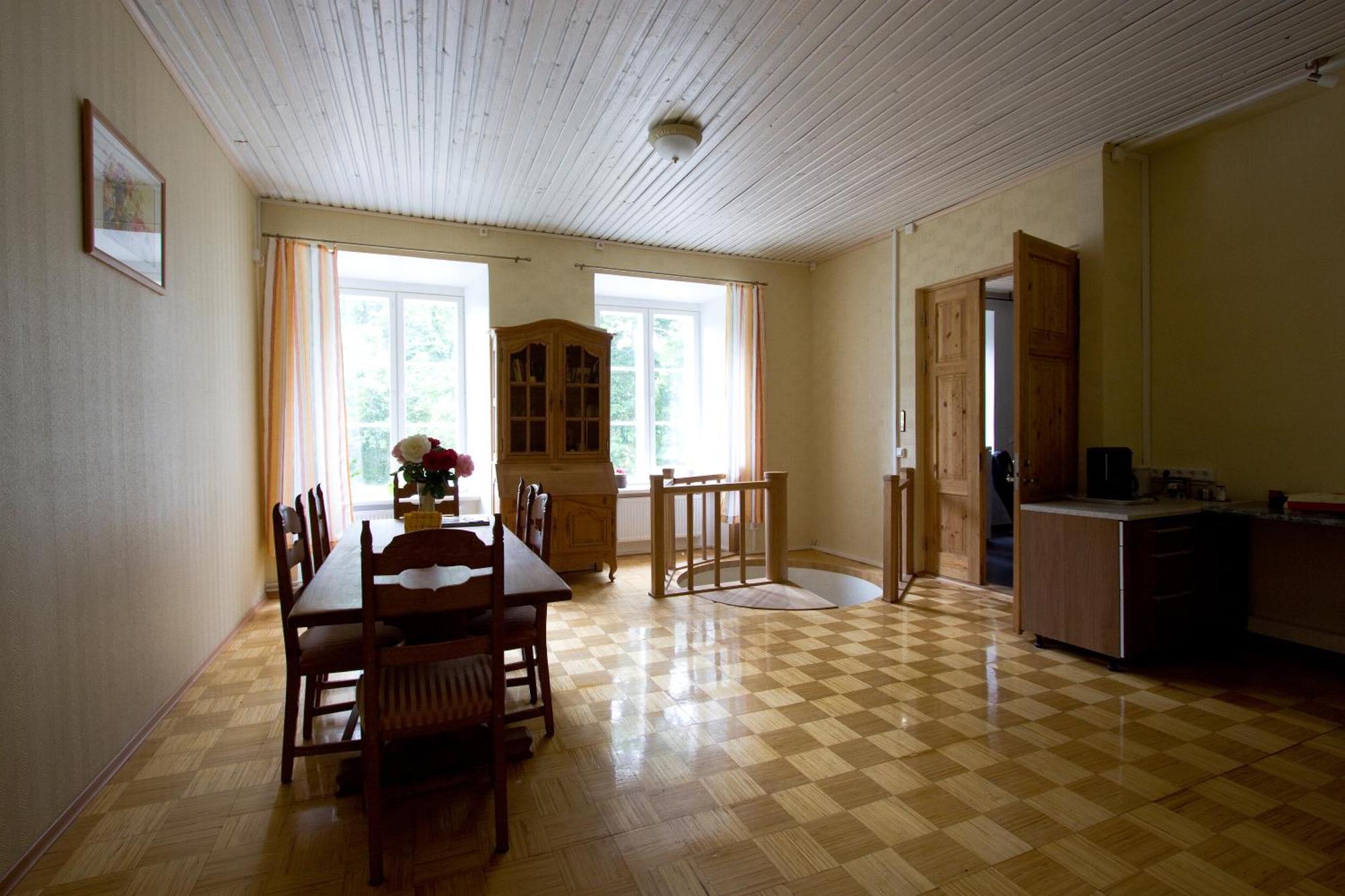 Haeska Manor Hotel Buitenkant foto